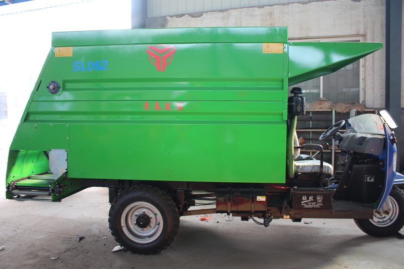 5m3撒料車(chē)